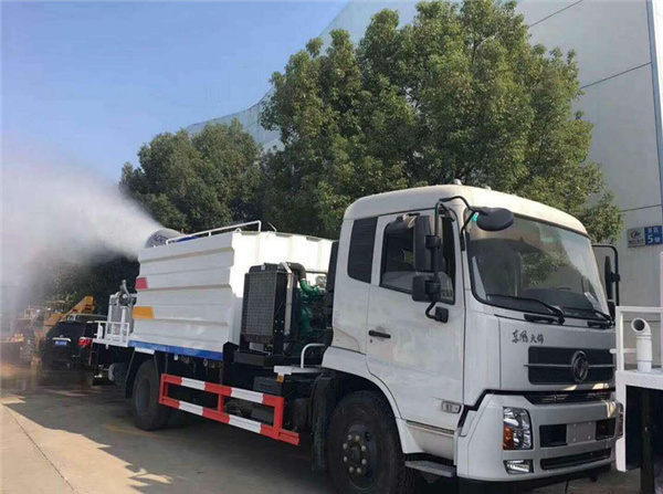 造雪機(jī)
